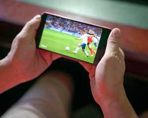 Как iPhone помогает следить за футбольными новостями и трансляциями